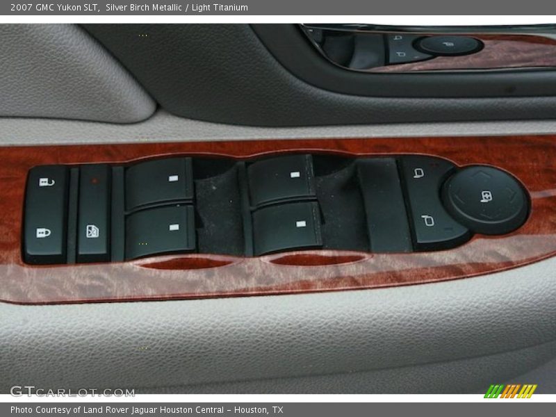 Silver Birch Metallic / Light Titanium 2007 GMC Yukon SLT