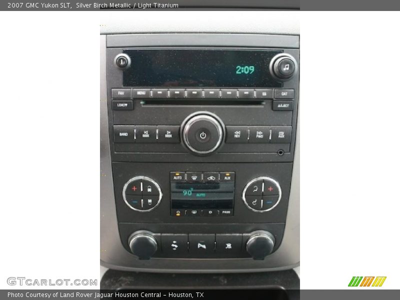 Silver Birch Metallic / Light Titanium 2007 GMC Yukon SLT