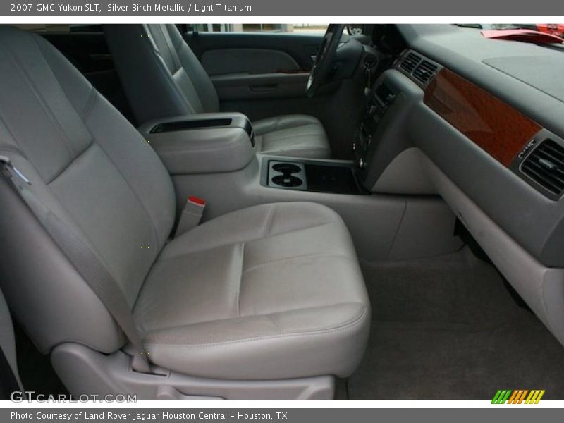Silver Birch Metallic / Light Titanium 2007 GMC Yukon SLT