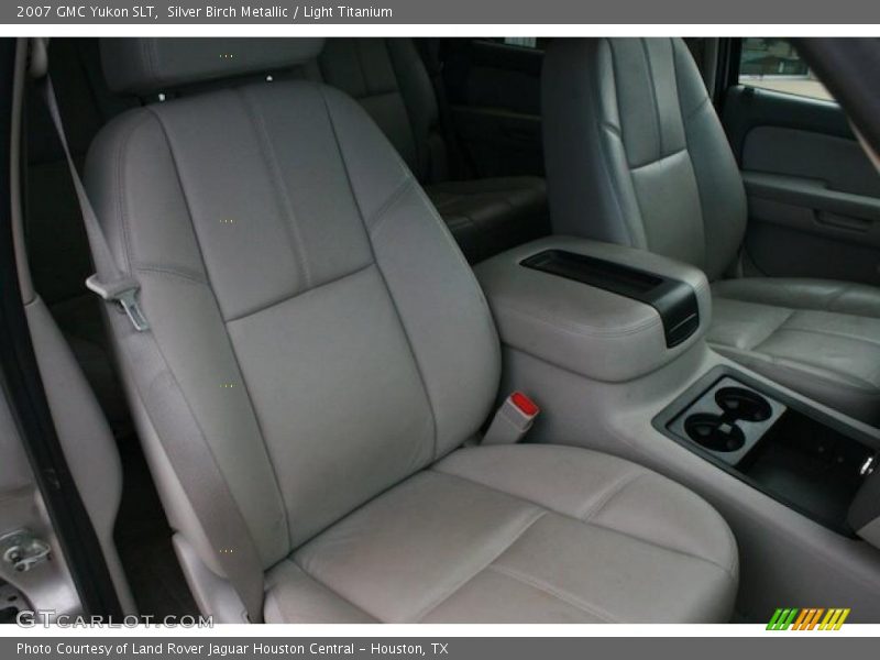Silver Birch Metallic / Light Titanium 2007 GMC Yukon SLT