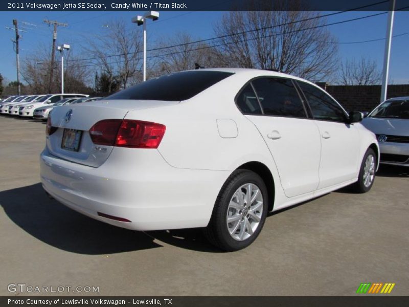 Candy White / Titan Black 2011 Volkswagen Jetta SE Sedan