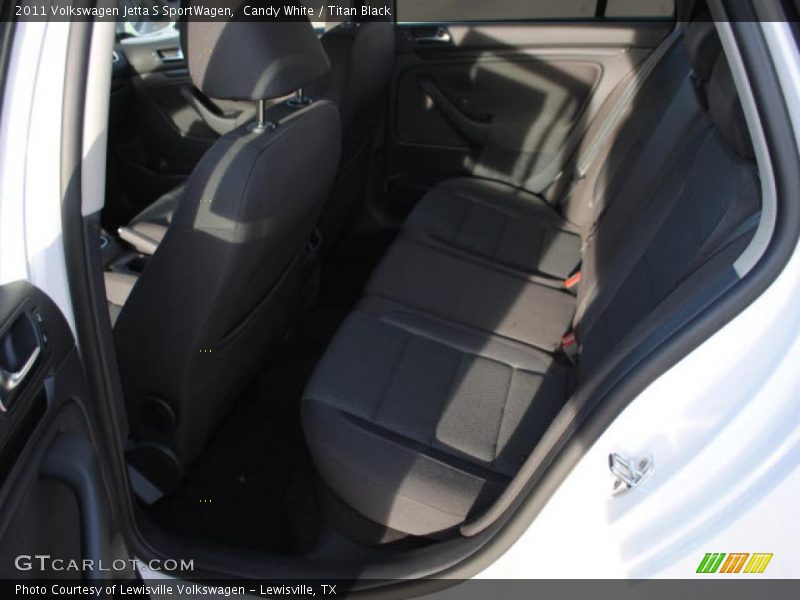 Candy White / Titan Black 2011 Volkswagen Jetta S SportWagen