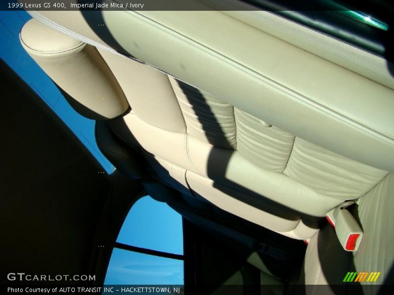 Imperial Jade Mica / Ivory 1999 Lexus GS 400