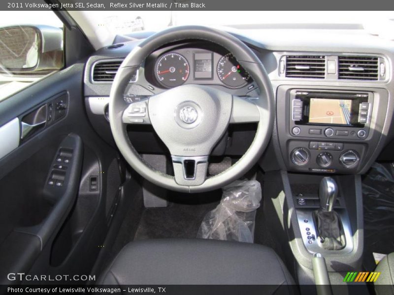 Reflex Silver Metallic / Titan Black 2011 Volkswagen Jetta SEL Sedan
