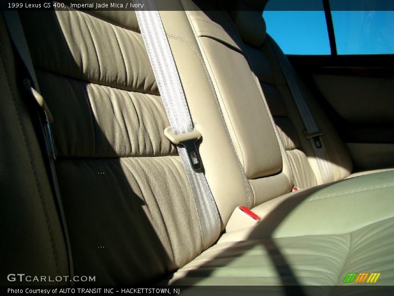 Imperial Jade Mica / Ivory 1999 Lexus GS 400