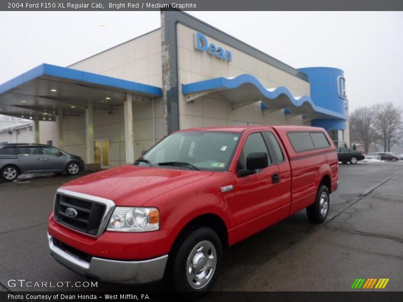Bright Red / Medium Graphite 2004 Ford F150 XL Regular Cab