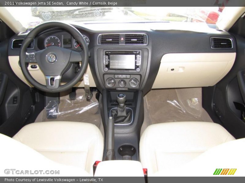 Candy White / Cornsilk Beige 2011 Volkswagen Jetta SE Sedan