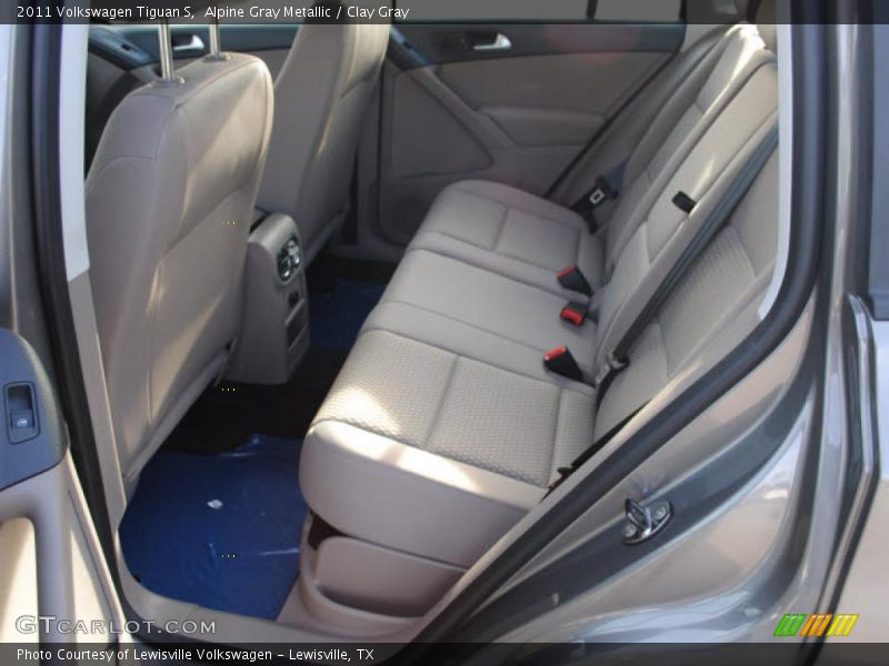  2011 Tiguan S Clay Gray Interior