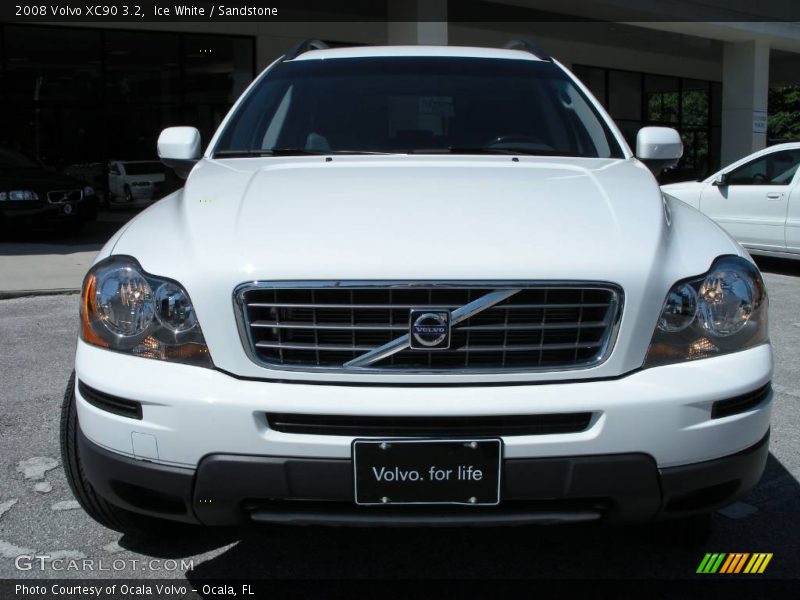 Ice White / Sandstone 2008 Volvo XC90 3.2