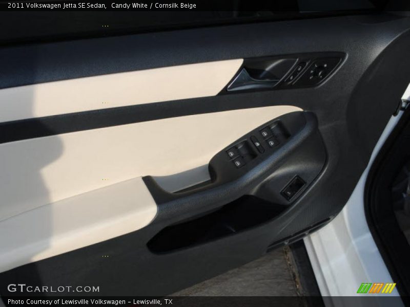 Candy White / Cornsilk Beige 2011 Volkswagen Jetta SE Sedan