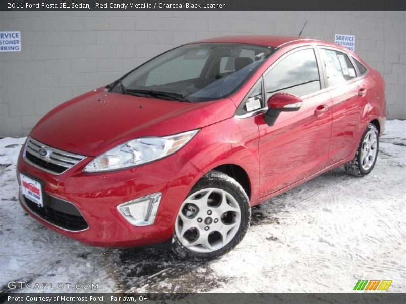 Front 3/4 View of 2011 Fiesta SEL Sedan