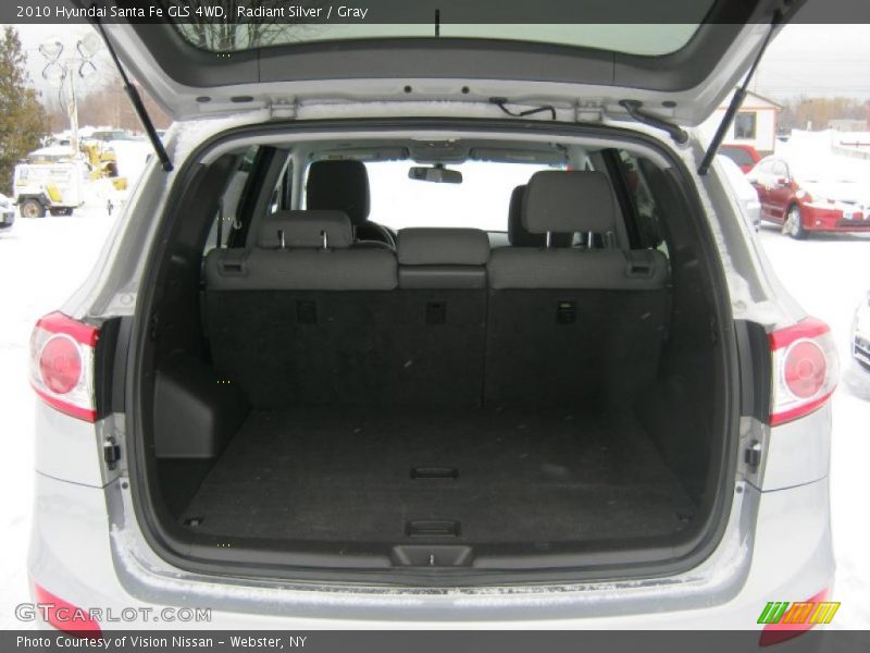 Radiant Silver / Gray 2010 Hyundai Santa Fe GLS 4WD