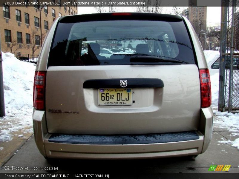 Light Sandstone Metallic / Dark Slate/Light Shale 2008 Dodge Grand Caravan SE