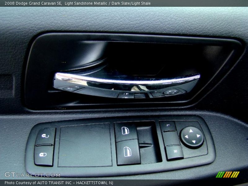 Light Sandstone Metallic / Dark Slate/Light Shale 2008 Dodge Grand Caravan SE