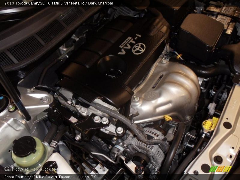 Classic Silver Metallic / Dark Charcoal 2010 Toyota Camry SE