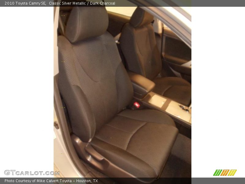 Classic Silver Metallic / Dark Charcoal 2010 Toyota Camry SE