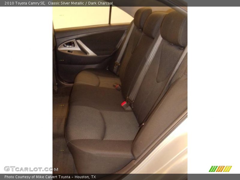 Classic Silver Metallic / Dark Charcoal 2010 Toyota Camry SE