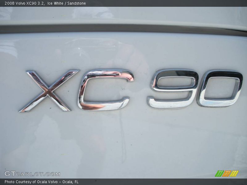 Ice White / Sandstone 2008 Volvo XC90 3.2