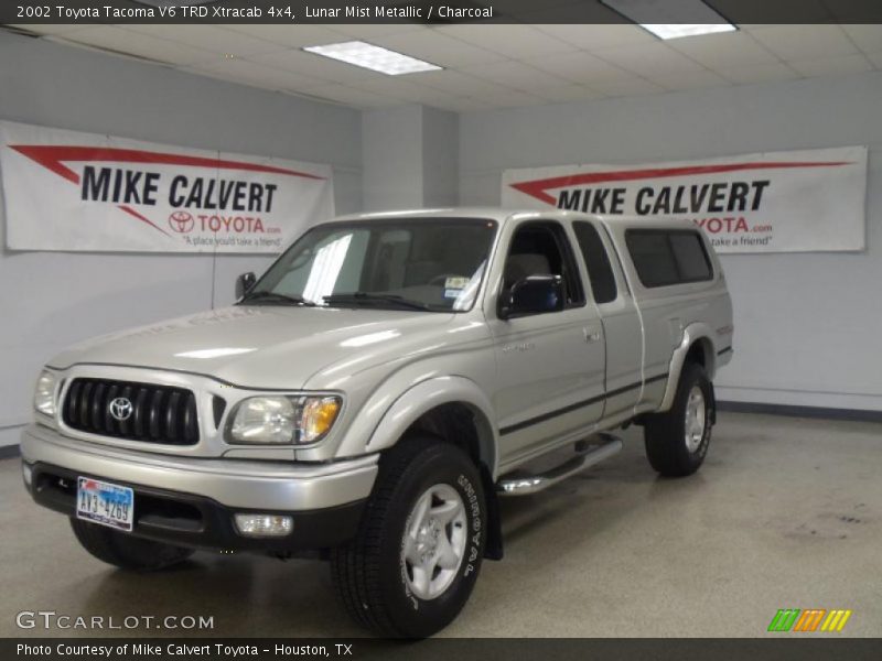Lunar Mist Metallic / Charcoal 2002 Toyota Tacoma V6 TRD Xtracab 4x4
