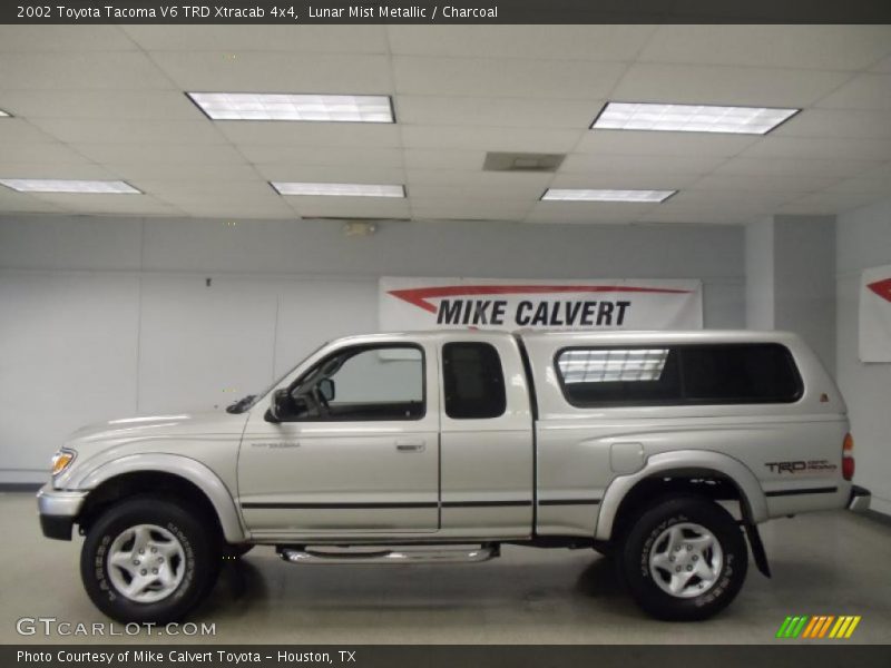Lunar Mist Metallic / Charcoal 2002 Toyota Tacoma V6 TRD Xtracab 4x4