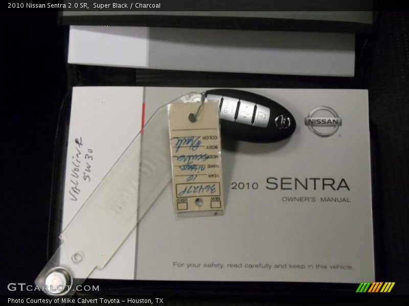 Super Black / Charcoal 2010 Nissan Sentra 2.0 SR