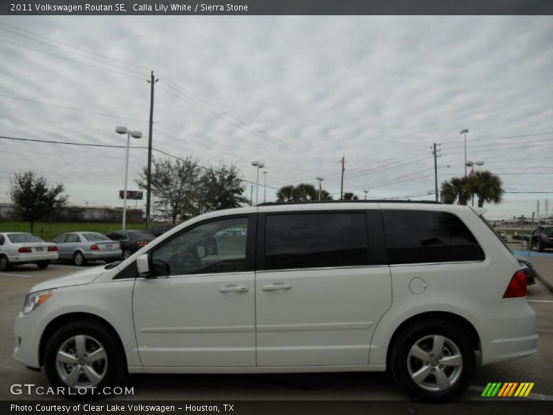 Calla Lily White / Sierra Stone 2011 Volkswagen Routan SE