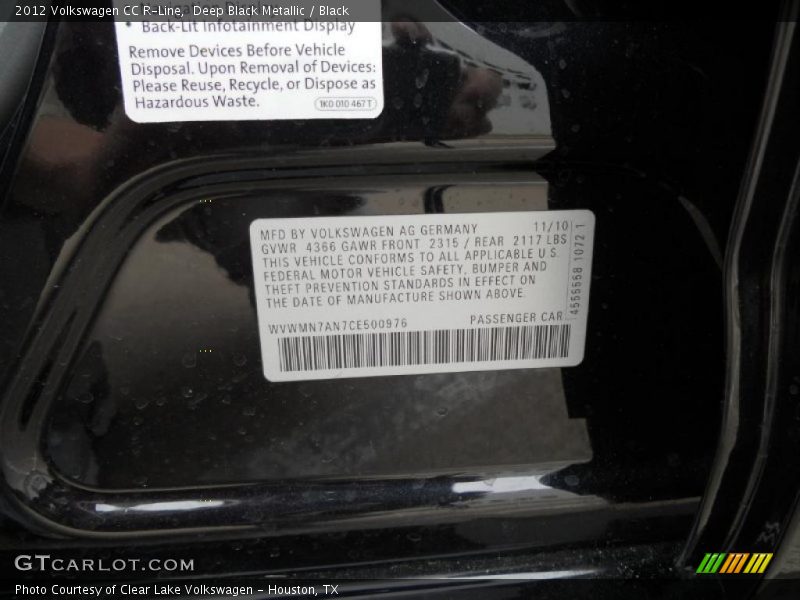 Deep Black Metallic / Black 2012 Volkswagen CC R-Line