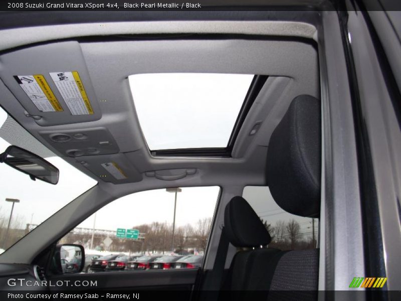 Sunroof of 2008 Grand Vitara XSport 4x4