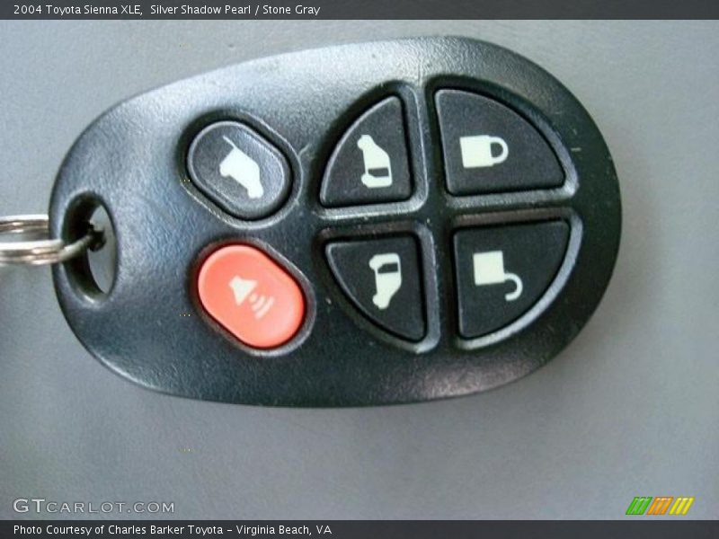 Silver Shadow Pearl / Stone Gray 2004 Toyota Sienna XLE
