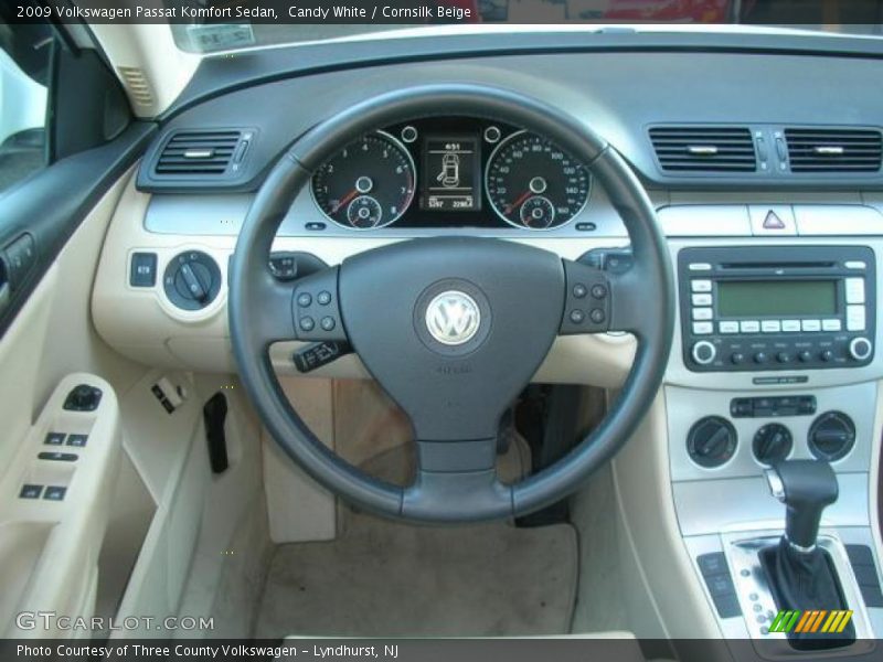 Candy White / Cornsilk Beige 2009 Volkswagen Passat Komfort Sedan