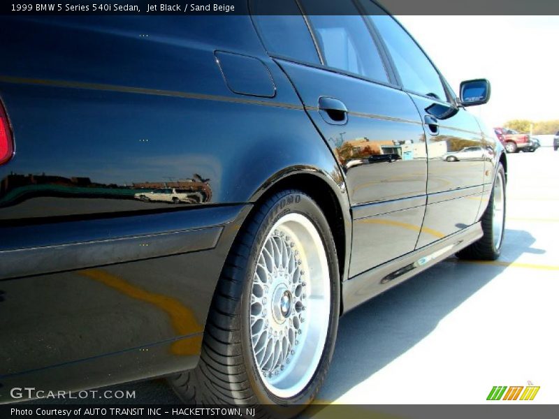 Jet Black / Sand Beige 1999 BMW 5 Series 540i Sedan