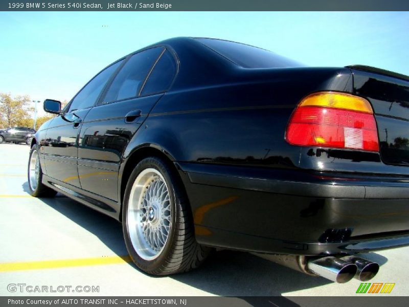 Jet Black / Sand Beige 1999 BMW 5 Series 540i Sedan
