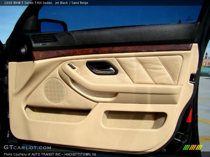 Jet Black / Sand Beige 1999 BMW 5 Series 540i Sedan