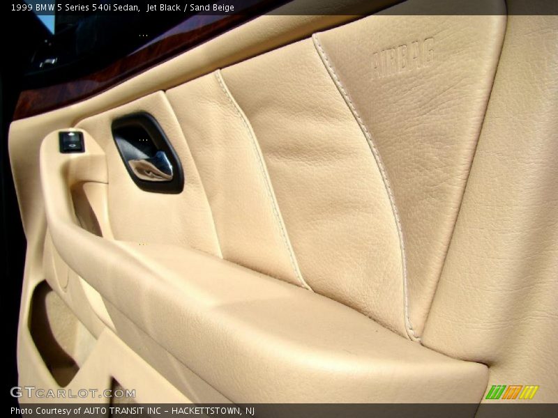 Jet Black / Sand Beige 1999 BMW 5 Series 540i Sedan