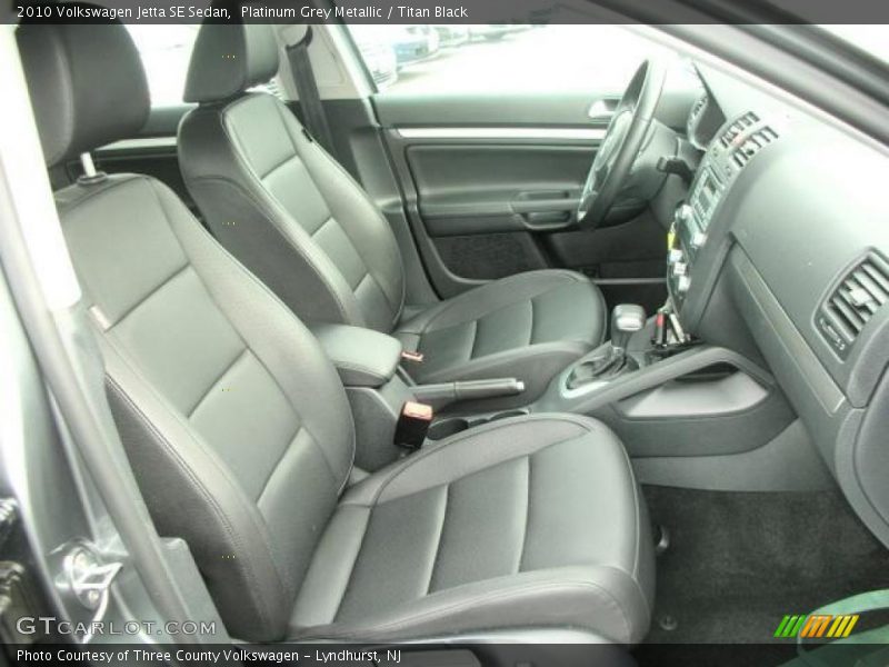 Platinum Grey Metallic / Titan Black 2010 Volkswagen Jetta SE Sedan