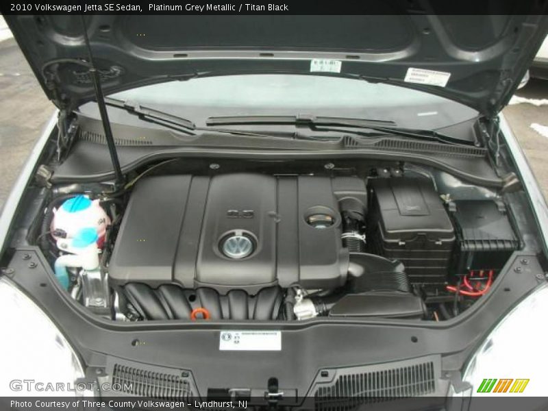  2010 Jetta SE Sedan Engine - 2.5 Liter DOHC 20-Valve 5 Cylinder