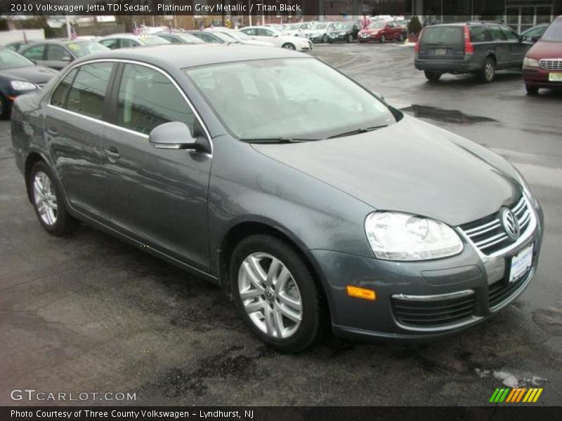 Platinum Grey Metallic / Titan Black 2010 Volkswagen Jetta TDI Sedan