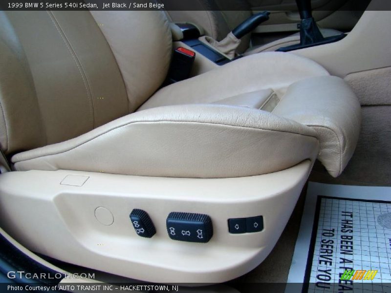 Jet Black / Sand Beige 1999 BMW 5 Series 540i Sedan