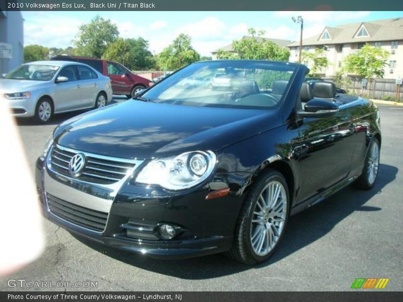 Black Uni / Titan Black 2010 Volkswagen Eos Lux
