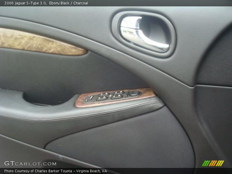 Ebony Black / Charcoal 2006 Jaguar S-Type 3.0