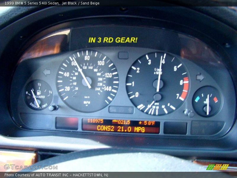 Jet Black / Sand Beige 1999 BMW 5 Series 540i Sedan