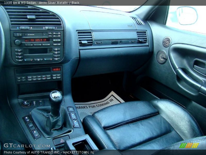 Dashboard of 1998 M3 Sedan