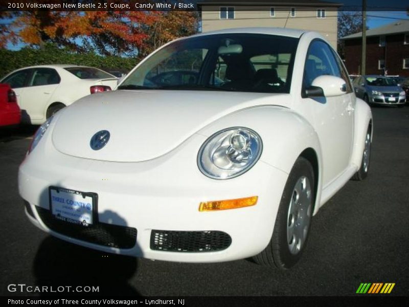 Candy White / Black 2010 Volkswagen New Beetle 2.5 Coupe