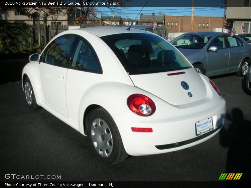 Candy White / Black 2010 Volkswagen New Beetle 2.5 Coupe