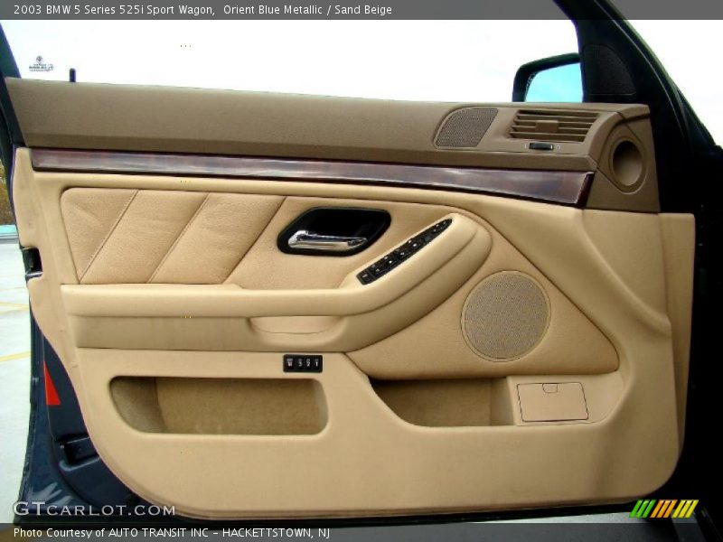 Door Panel of 2003 5 Series 525i Sport Wagon