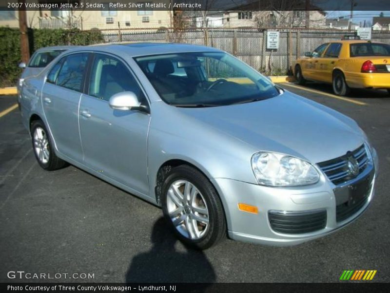 Reflex Silver Metallic / Anthracite 2007 Volkswagen Jetta 2.5 Sedan