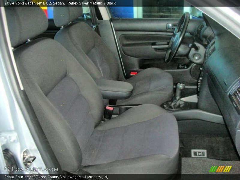 Reflex Silver Metallic / Black 2004 Volkswagen Jetta GLS Sedan