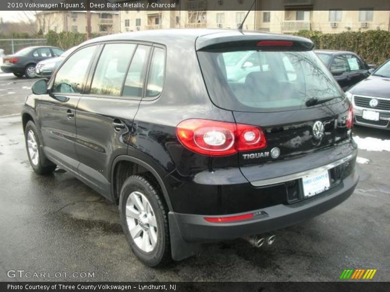 Deep Black Metallic / Charcoal 2010 Volkswagen Tiguan S