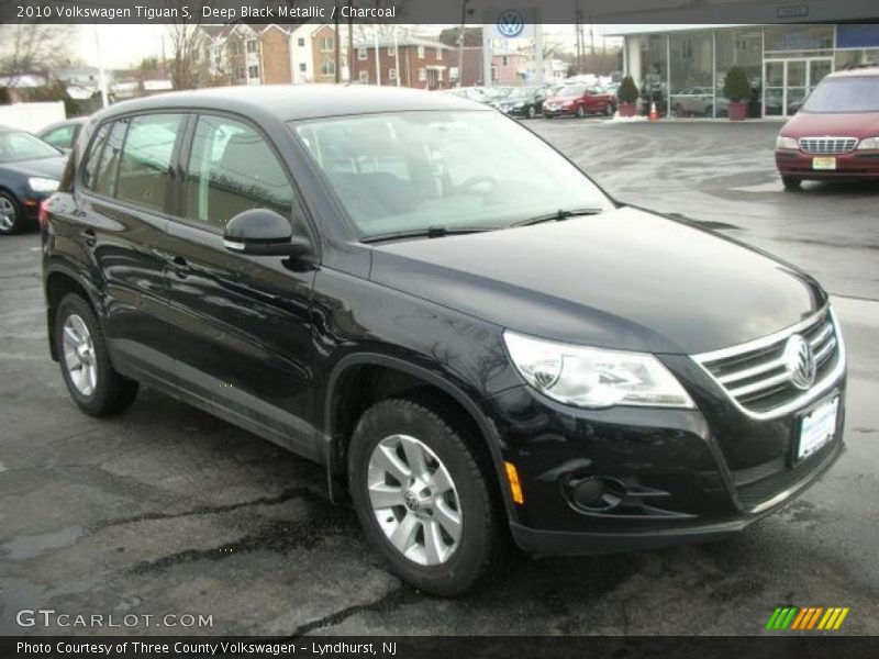 Deep Black Metallic / Charcoal 2010 Volkswagen Tiguan S