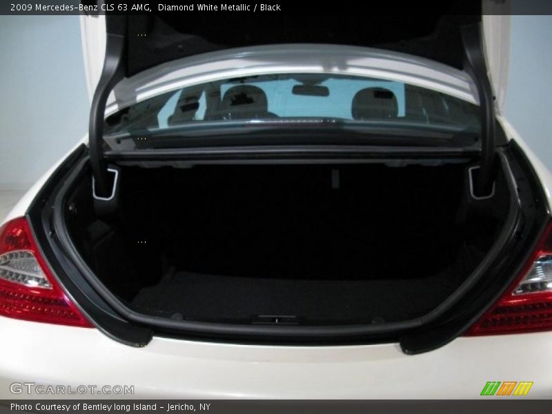 Diamond White Metallic / Black 2009 Mercedes-Benz CLS 63 AMG